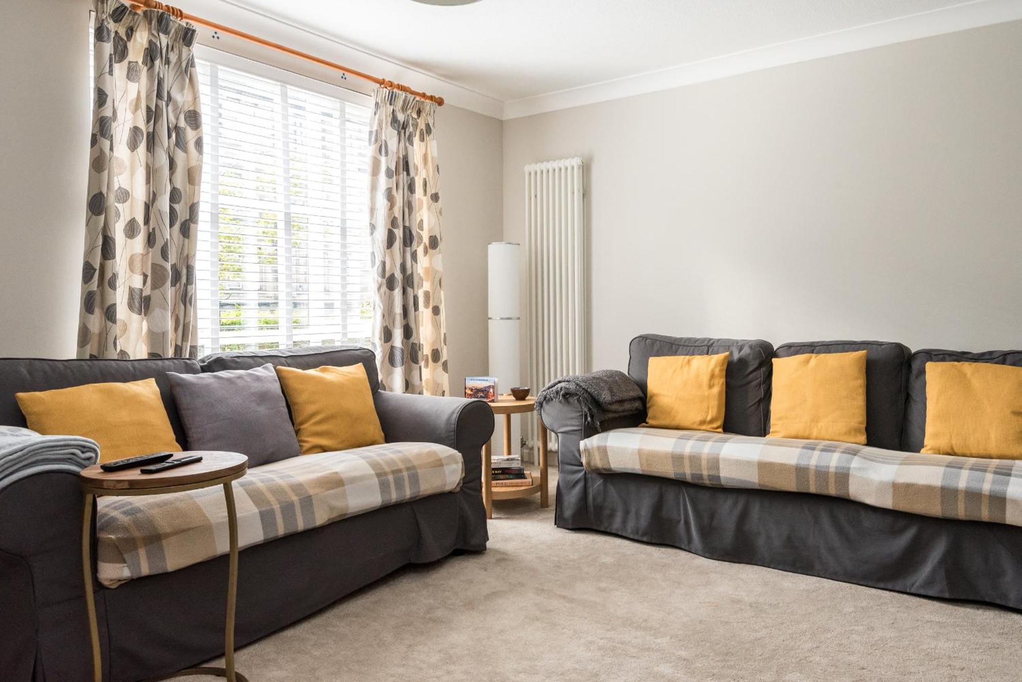 Roseburn Apartment, Edinburgh - 2 Bedrooms, Free Parking ภายนอก รูปภาพ