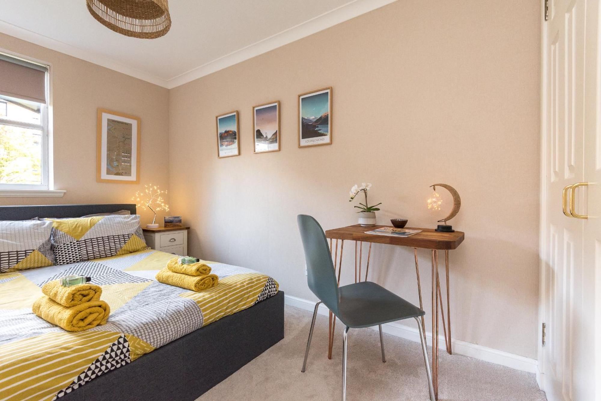 Cosy Roseburn Apartment, Edinburgh - 2 Bedrooms, Free Parking ภายนอก รูปภาพ