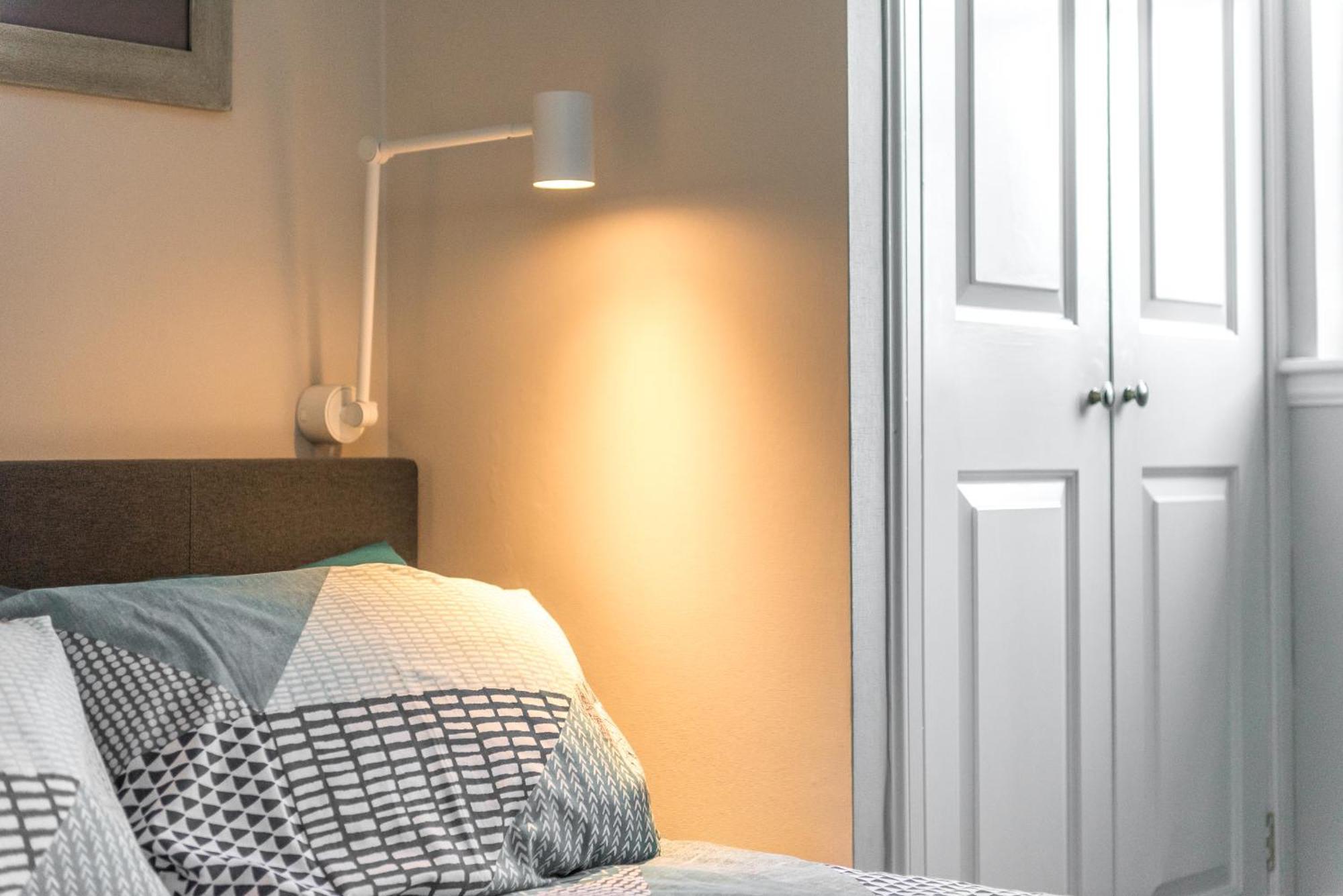 Cosy Roseburn Apartment, Edinburgh - 2 Bedrooms, Free Parking ภายนอก รูปภาพ